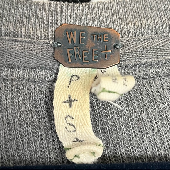 FREE PEOPLE We The Free Size Rainbow Trim Henley Thermal Top Size Small - Picture 6 of 10